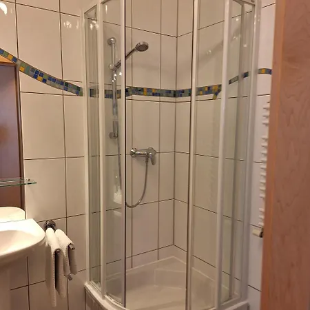 Gaestehaus Tegelhofer Hébergement de vacances *