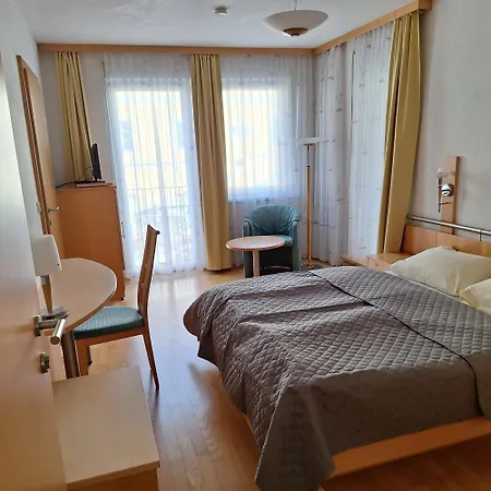 Hébergement de vacances Gaestehaus Tegelhofer *